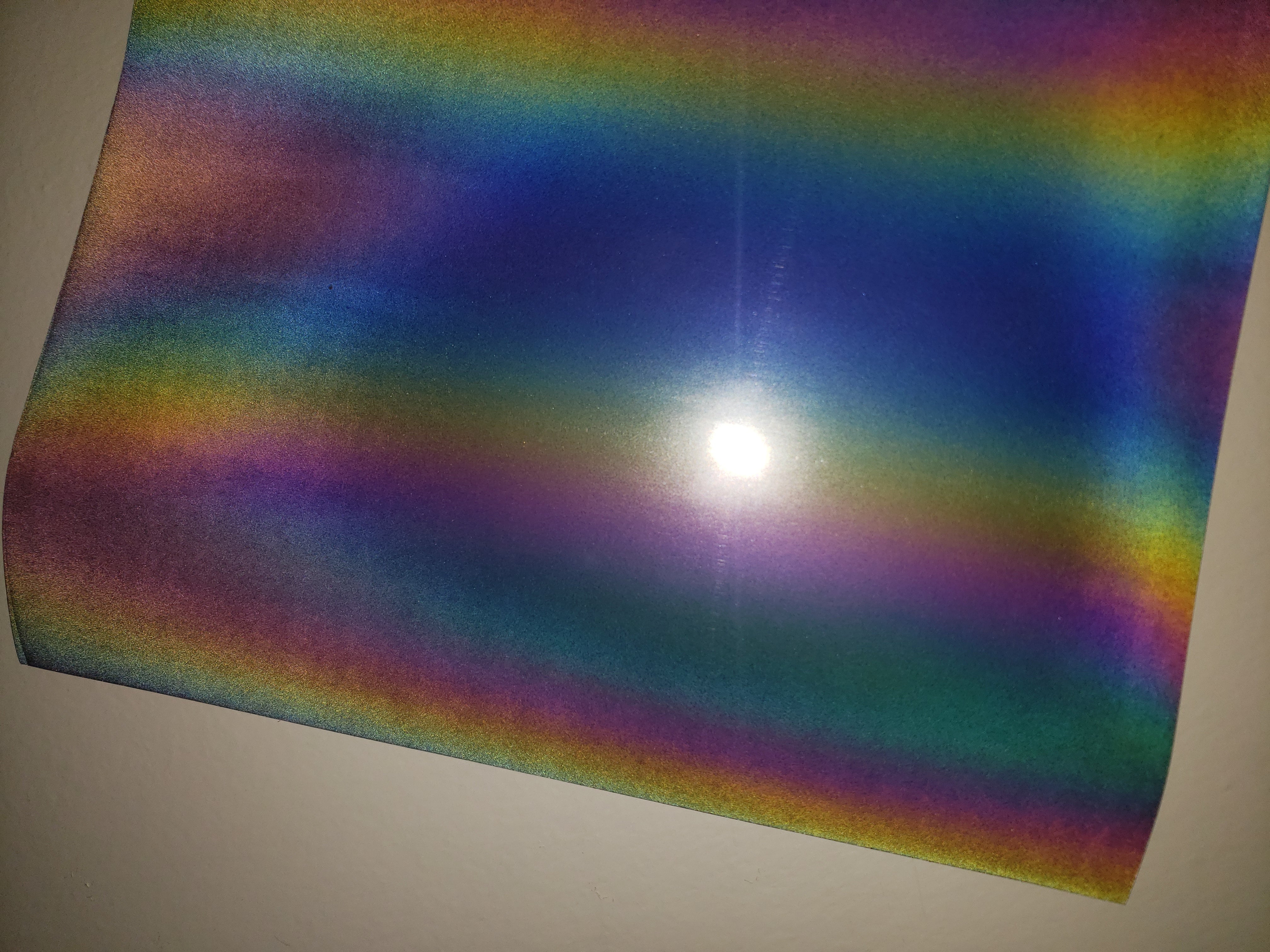 18" Reflective Black Chameleon (Rainbow)