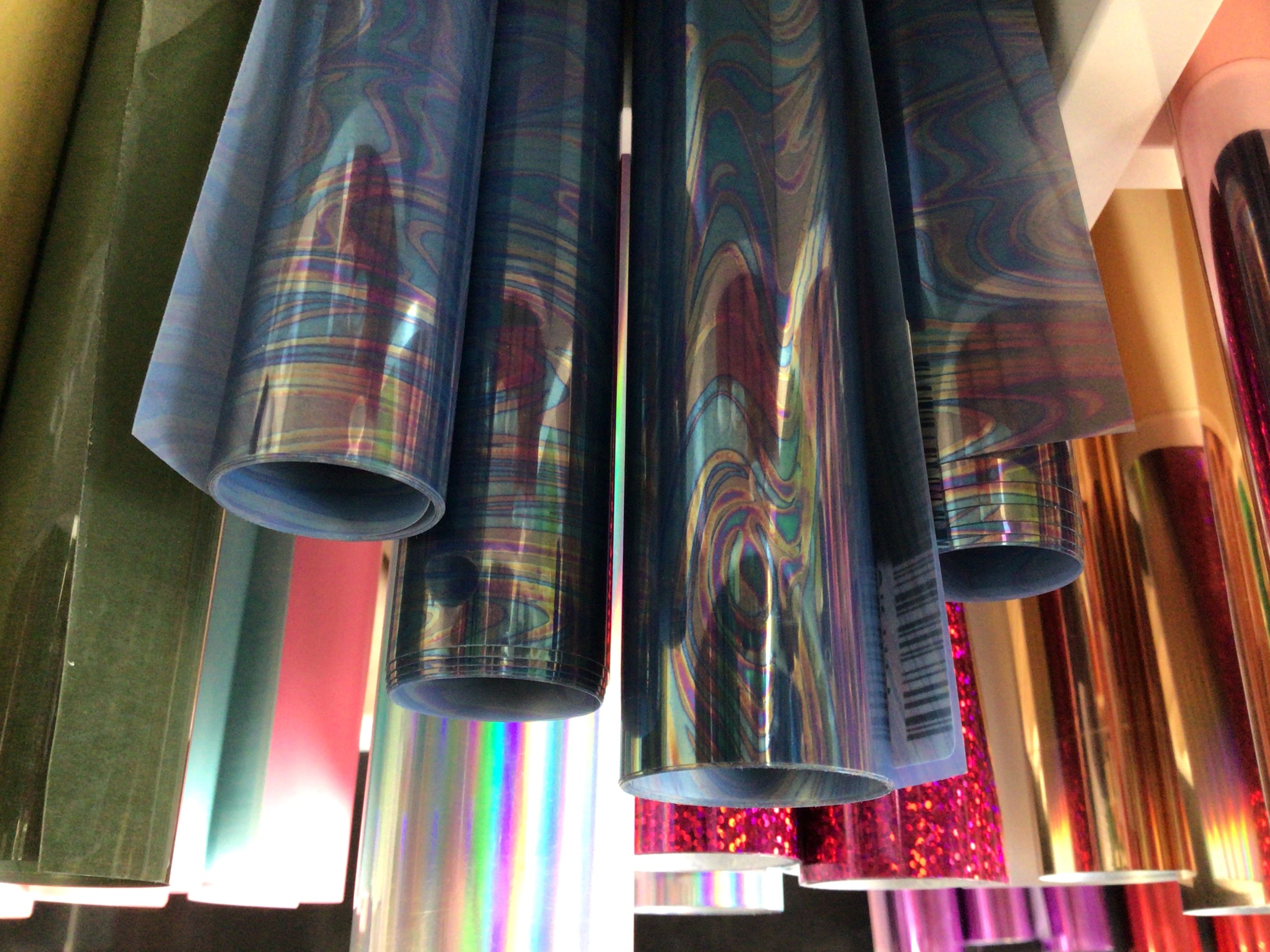 20" Rainbow Oil DecoFilm